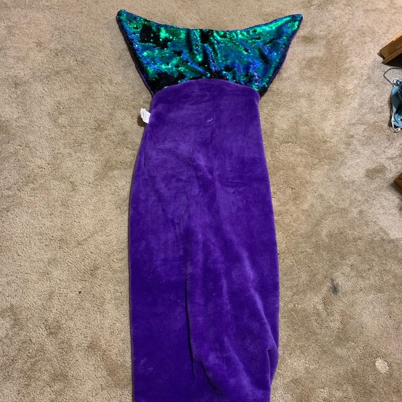 Mermaid Snuggie - Picture 1 of 1